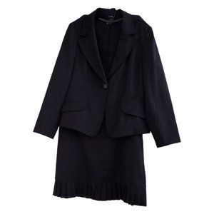 T. Milano Two Piece Suit Black Color, Size 16